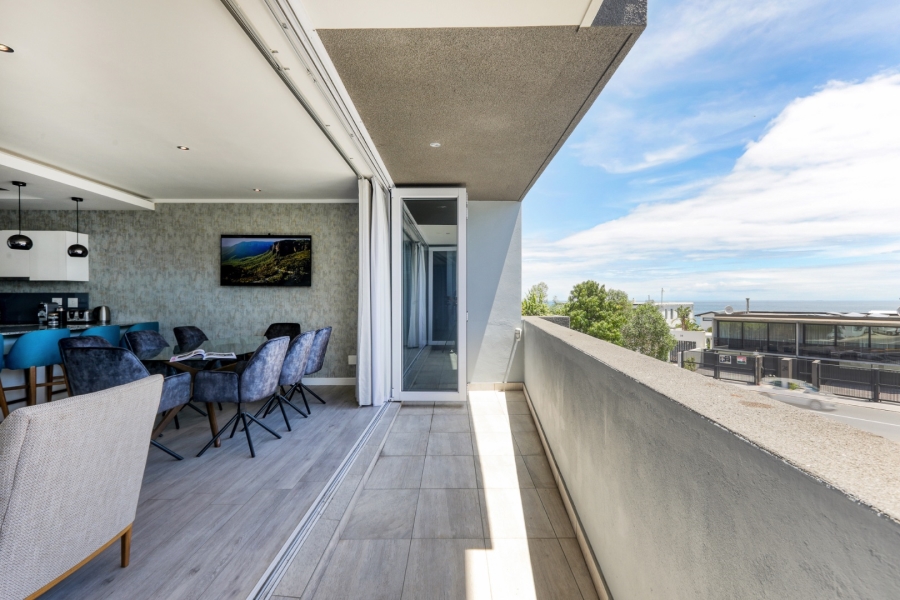To Let 6 Bedroom Property for Rent in Camps Bay Western Cape